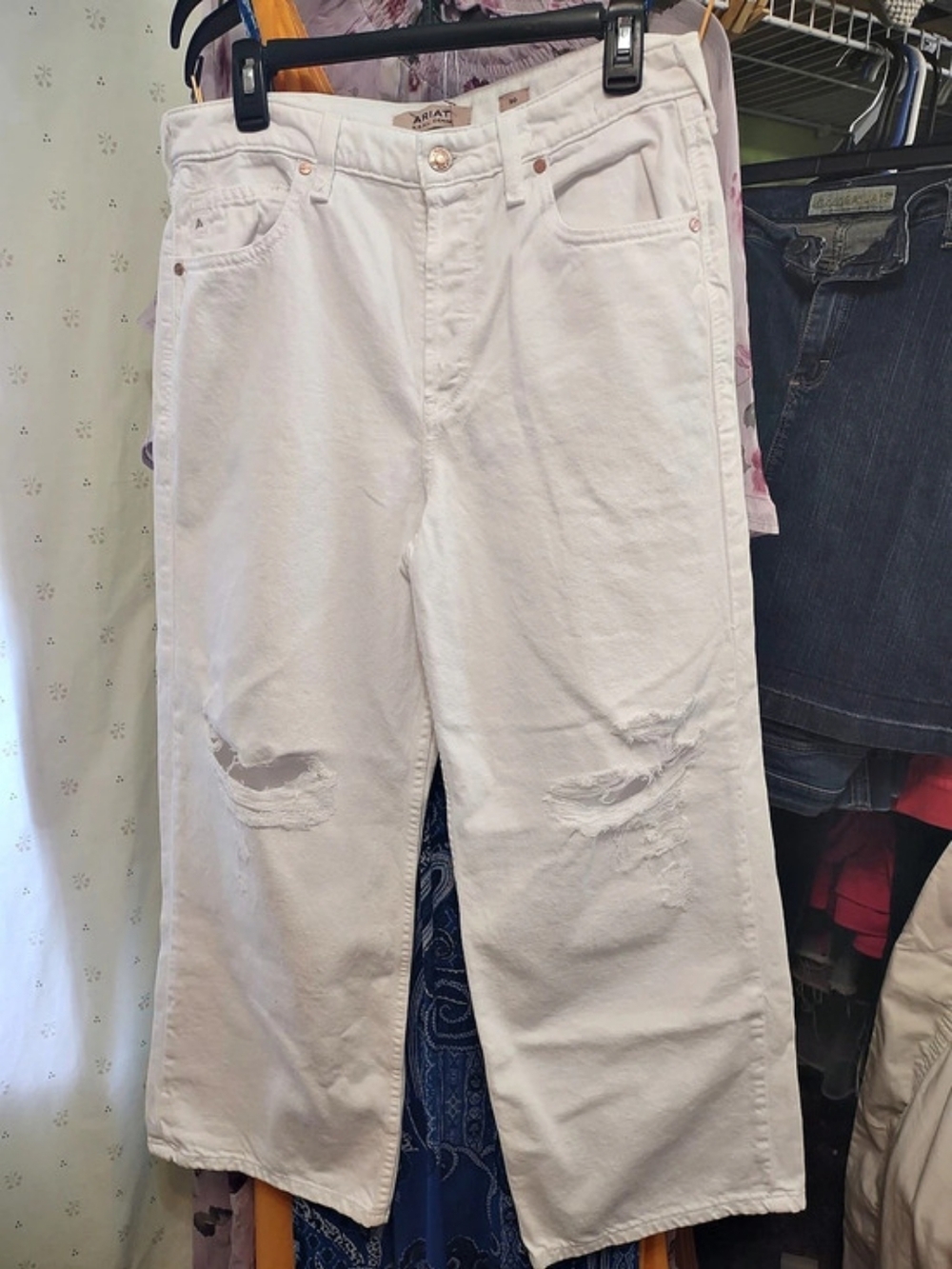 Ariat Ultra High Rise Tomboy Wide Leg Jean Wide Leg Jeans in White Waist 30